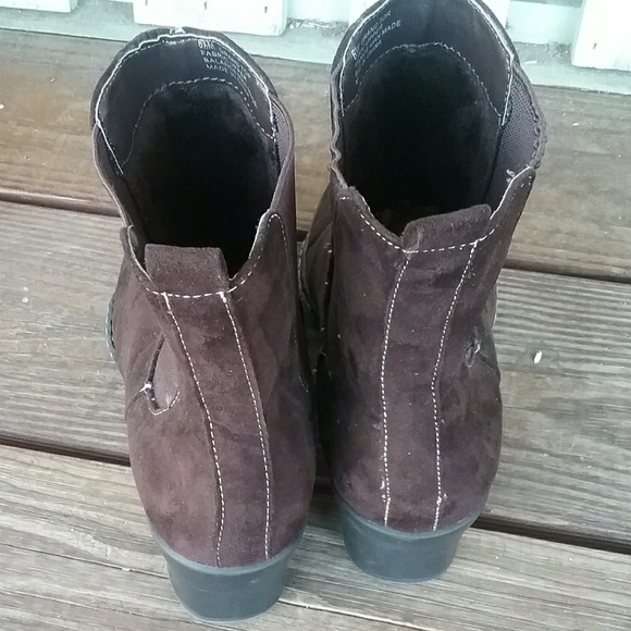 Aerosoles Ankle Boots - Picture 4 of 8